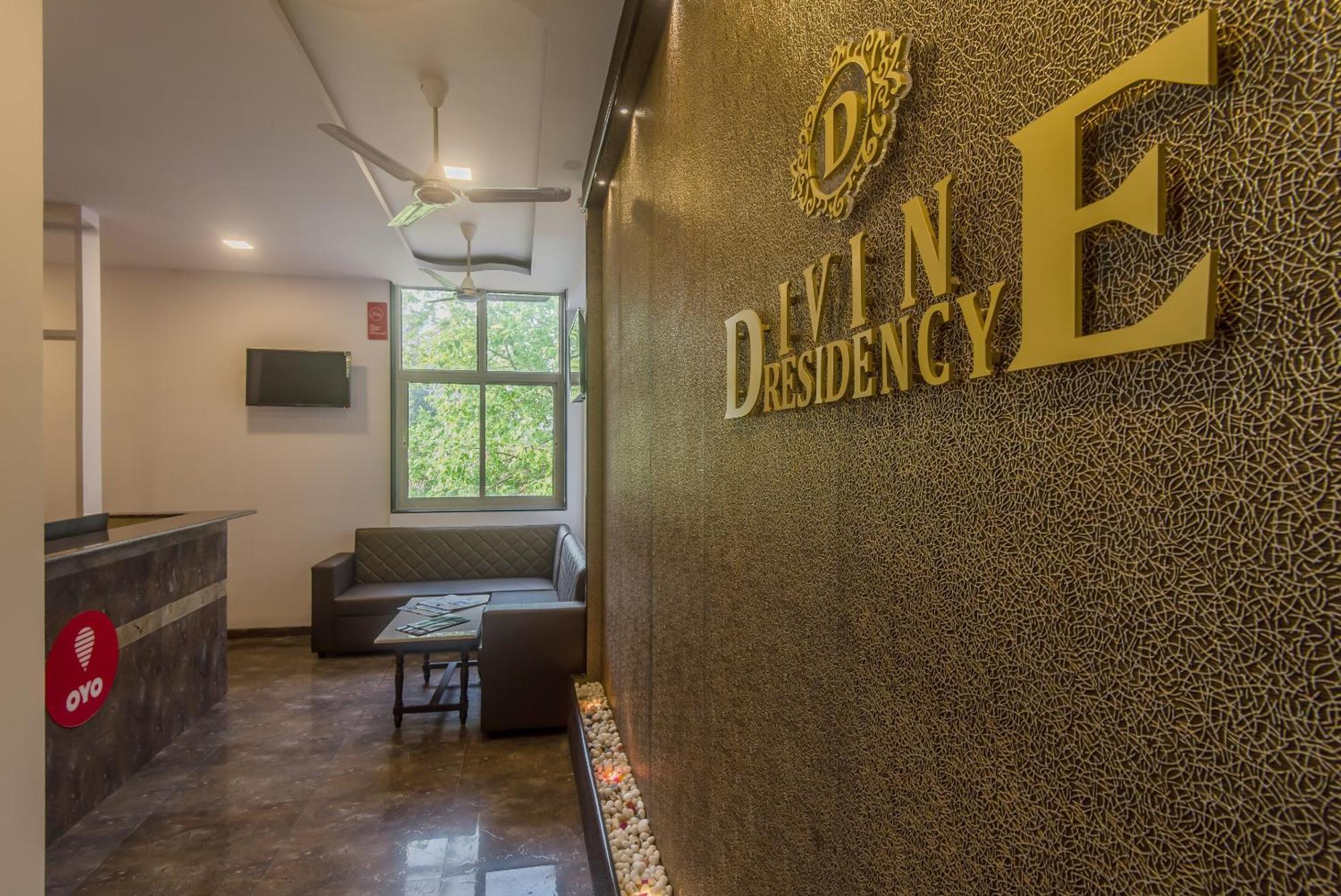 Super Hotel O Divine Residency Near Phoenix Marketcity Bombay Extérieur photo