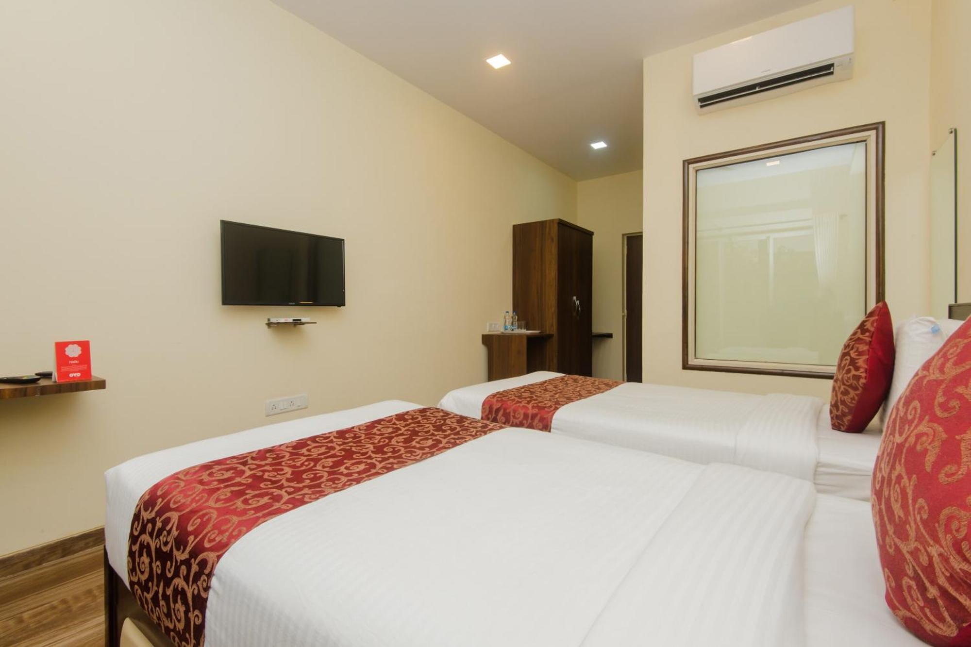 Super Hotel O Divine Residency Near Phoenix Marketcity Bombay Extérieur photo